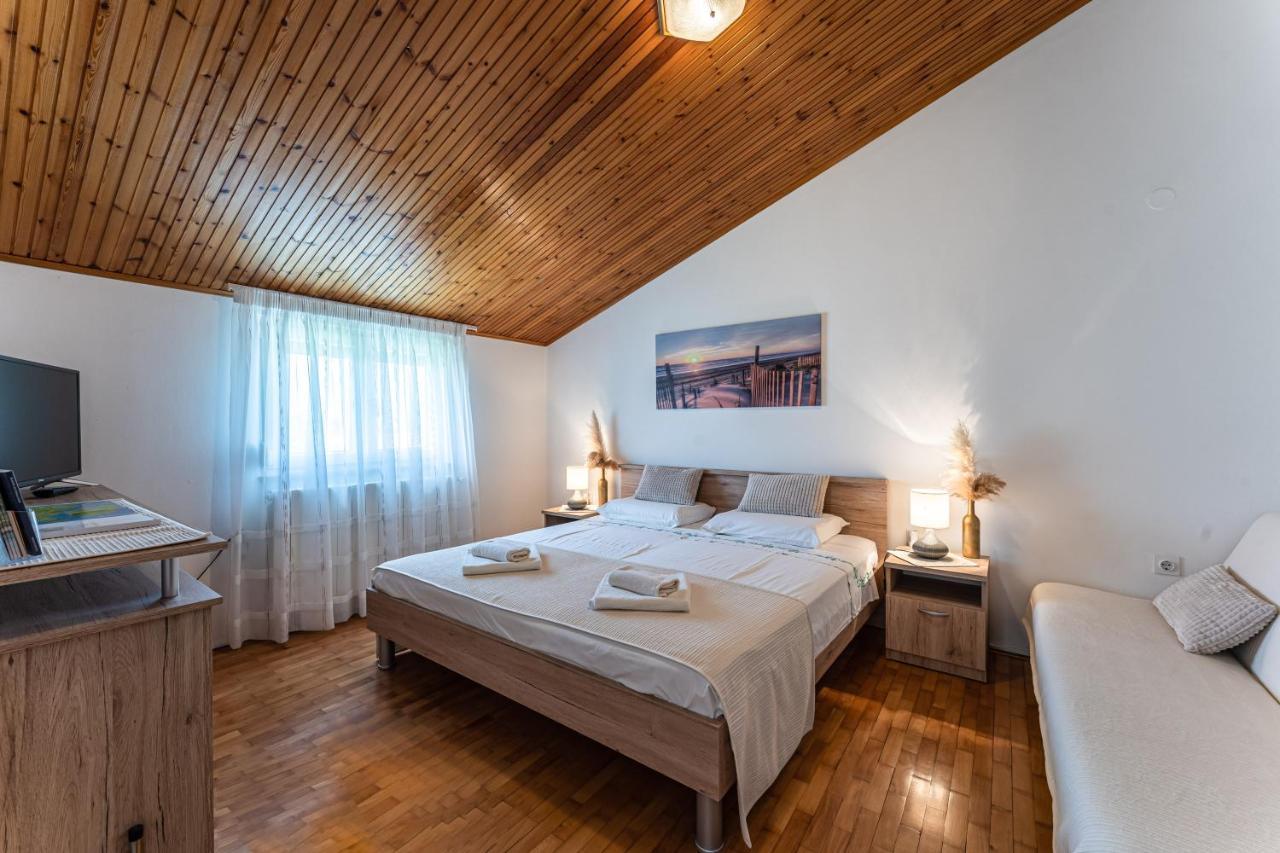 Apartmani Mirela Banjole Kültér fotó