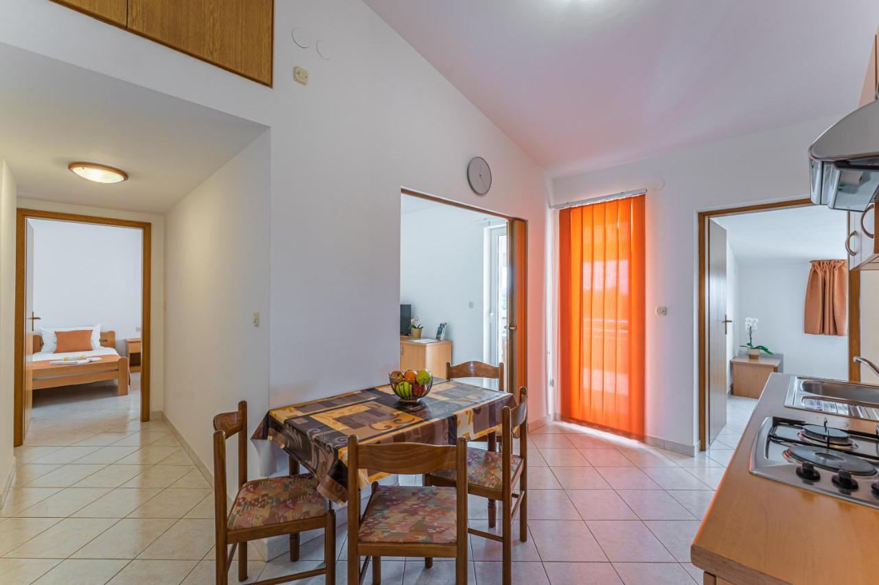 Apartmani Mirela Banjole Kültér fotó