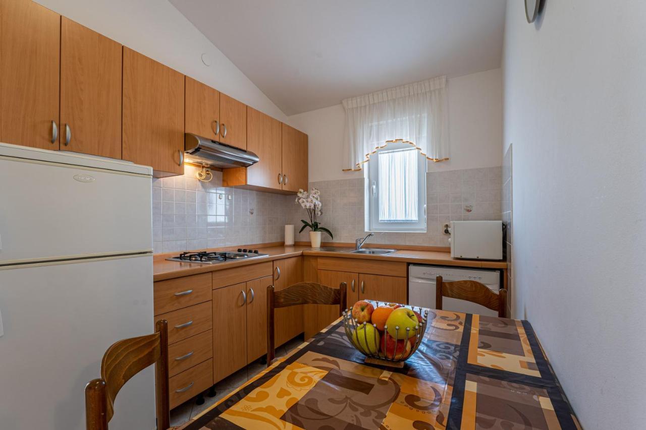 Apartmani Mirela Banjole Kültér fotó